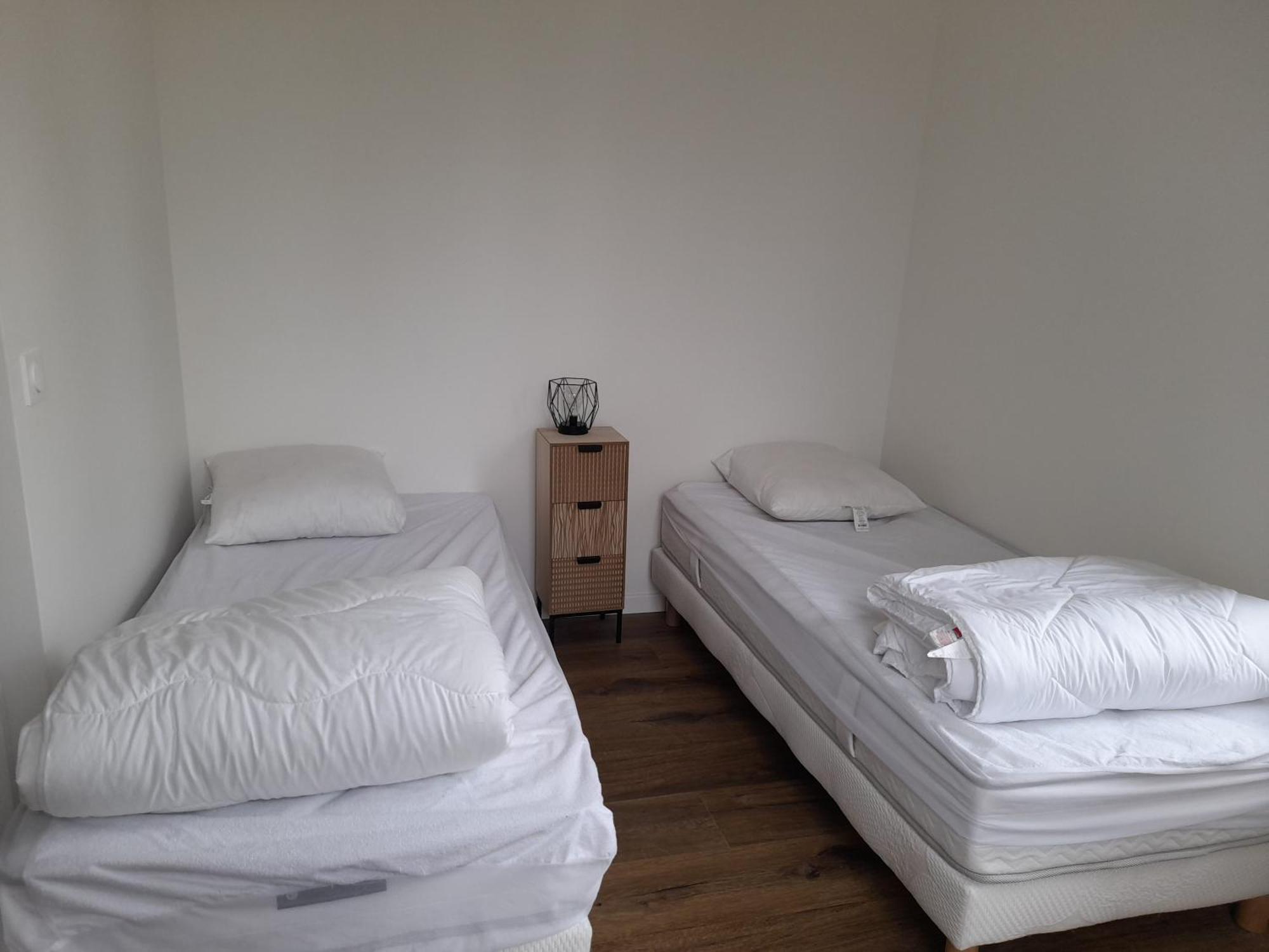 Appart Dans Petit Chateau En Centre Ville Lagny-sur-Marne Exterior foto