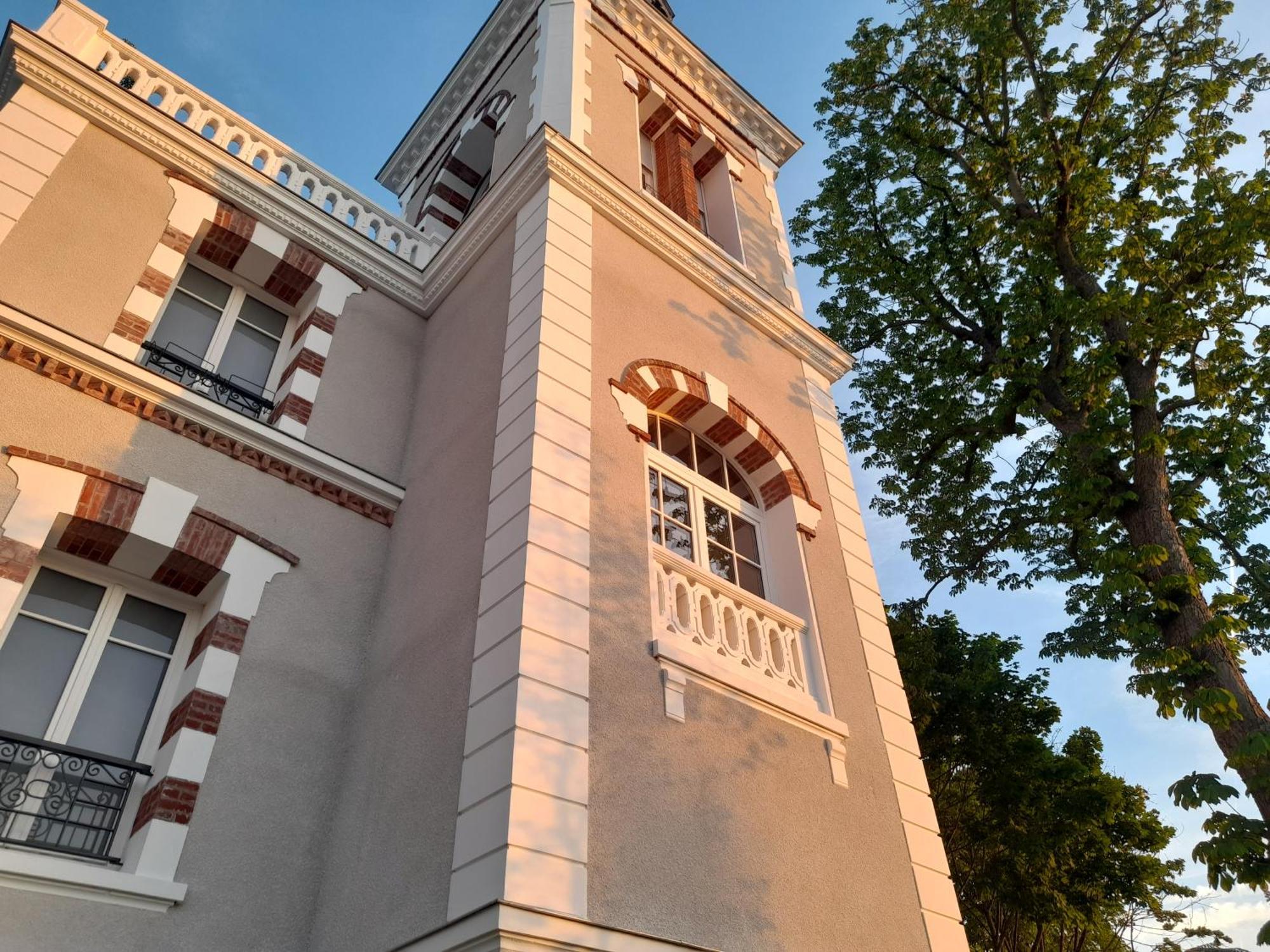 Appart Dans Petit Chateau En Centre Ville Lagny-sur-Marne Exterior foto